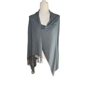 Lovestitcha Womens Poncho Long Sleeves Size M in Olive Green